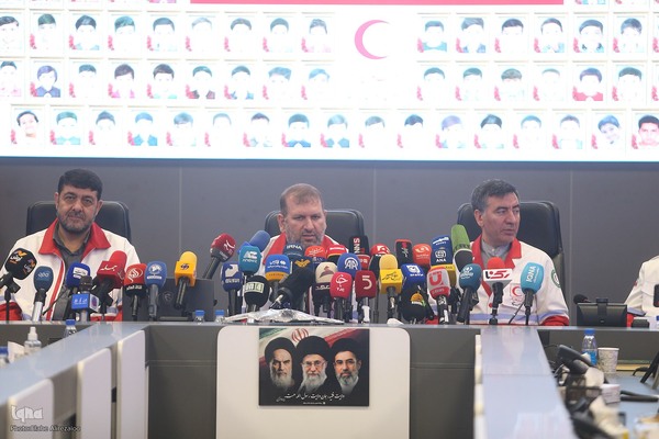 نشست خبری دبیرکل و رئیس جمعیت هلال‌احمر