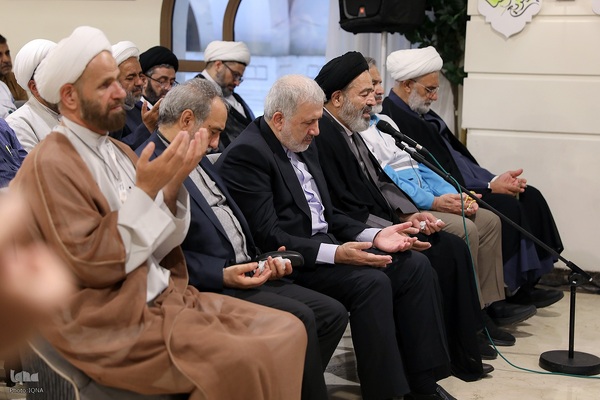 مراسم دعای کمیل در مدینه منوره