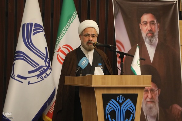 یادبود استاد محمدحسین حشمت‌پور در دانشگاه قم