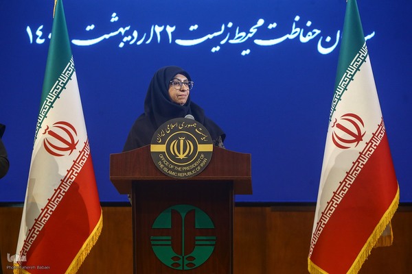 نشست خبری سخنگوی دولت و رئیس سازمان حفاظت محیط زیست