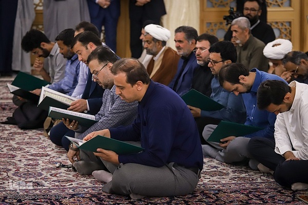 مراسم بزرگداشت حکیم معاصر محمدحسین حشمت‌پور در حرم مطهر رضوی