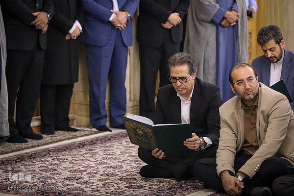 مراسم بزرگداشت حکیم معاصر محمدحسین حشمت‌پور در حرم مطهر رضوی