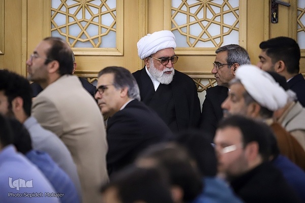 مراسم بزرگداشت حکیم معاصر محمدحسین حشمت‌پور در حرم مطهر رضوی