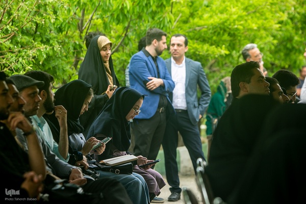 همایش «امر ملی و جنگ»