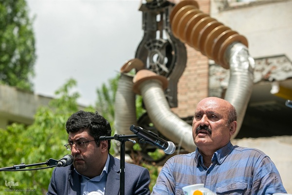 همایش «امر ملی و جنگ»