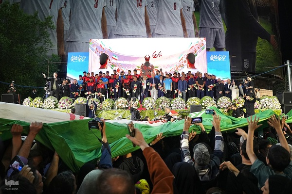 مراسم بدرقه تیم ملی فوتبال ایران در میدان انقلاب