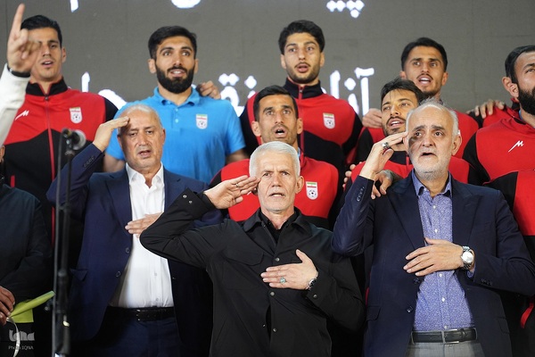 مراسم بدرقه تیم ملی فوتبال ایران در میدان انقلاب
