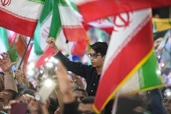 مراسم بدرقه تیم ملی فوتبال ایران در میدان انقلاب