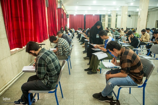 برگزاری آزمون ملی حفظ قرآن در شرایط «سکوت صحنه نبرد»