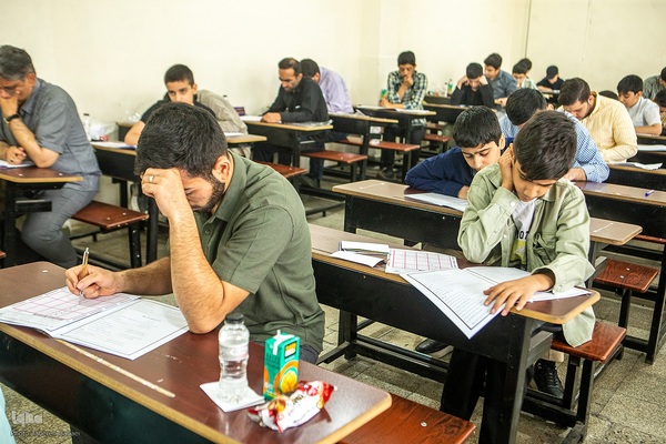 برگزاری آزمون ملی حفظ قرآن در شرایط «سکوت صحنه نبرد»