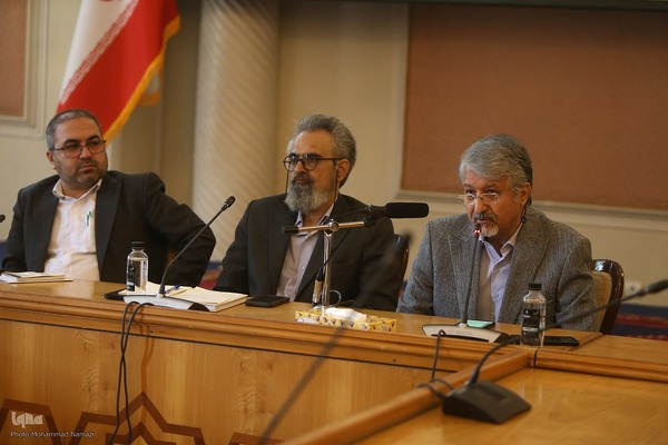 آیین بزرگداشت حکیم ابوالقاسم فردوسی و روز پاسداشت زبان فارسی