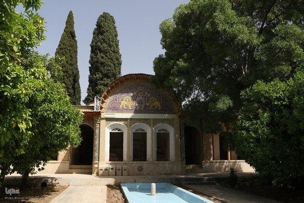 روند مرمت باغ ارم شیراز