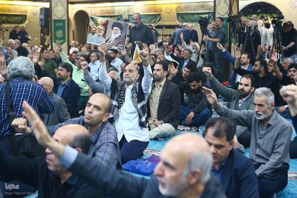 مراسم یادبود شهید دکتر علی لاریجانی در مسجد بلال رسانه ملی
