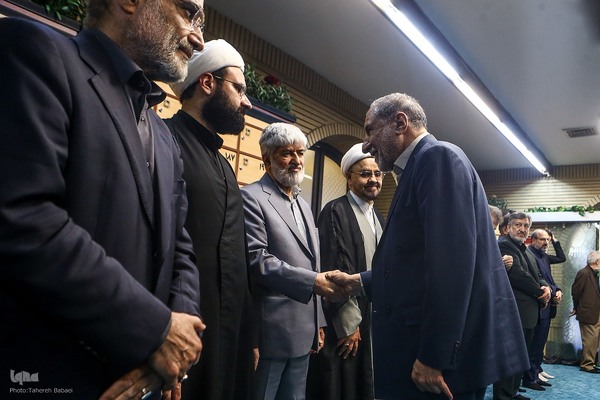 مراسم یادبود شهید دکتر علی لاریجانی در مسجد بلال رسانه ملی