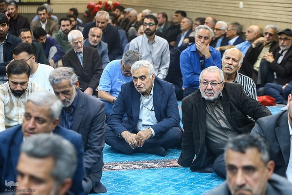 مراسم یادبود شهید دکتر علی لاریجانی در مسجد بلال رسانه ملی