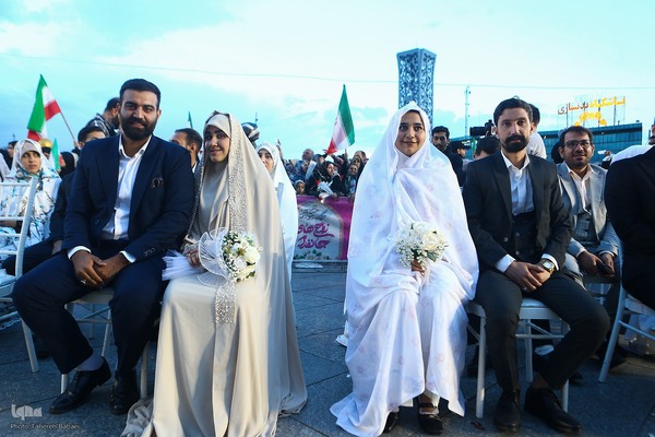 جشن زوج‌های جان‌فدا در تهران