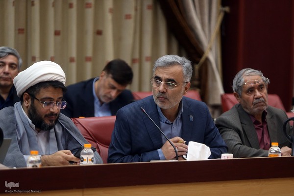 نشست هم‌اندیشی اساتید علوم قرآن و حدیث سراسر کشور