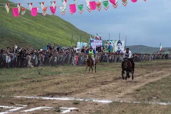 جشنواره فرهنگی‌ ورزشی عشایر آذربایجان‌ شرقی