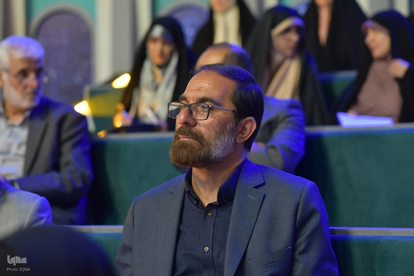 ضبط فینال و اختتامیه برنامه تلویزیونی «بهشت»