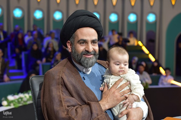 ضبط فینال و اختتامیه برنامه تلویزیونی «بهشت»