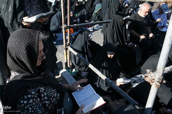 مراسم دعای عرفه در تهران