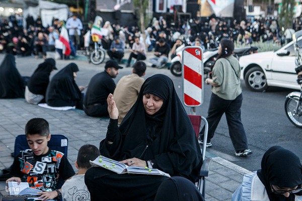مراسم دعای عرفه در تهران