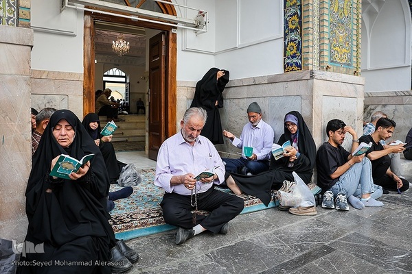 مراسم دعای عرفه در حرم مطهر رضوی
مراسم پر فیض