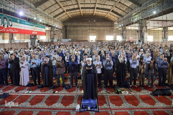 اقامه نماز عید قربان در اهواز
