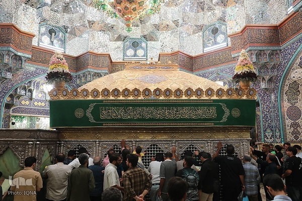 شب میلاد امام هادی(ع) در حرم کریمه اهل بیت(س)