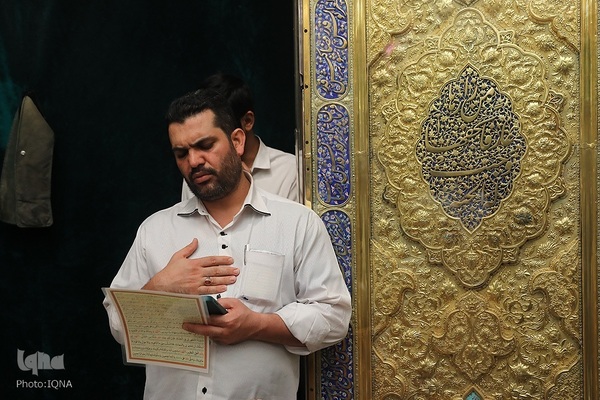 شب میلاد امام هادی(ع) در حرم کریمه اهل بیت(س)