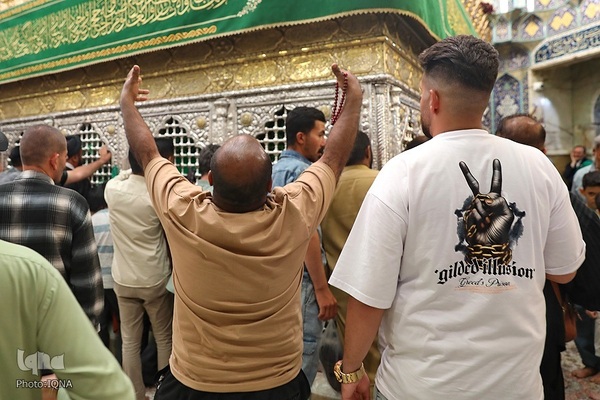 شب میلاد امام هادی(ع) در حرم کریمه اهل بیت(س)