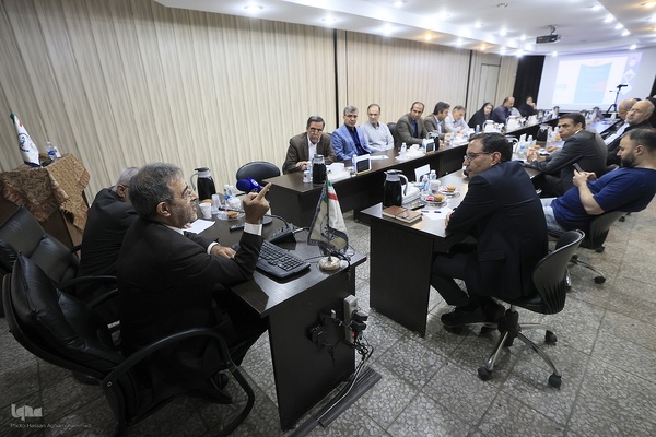 نشست بررسی نقش نهادهای علمی و تاب‌آوری اجتماعی در دوران پس از جنگ