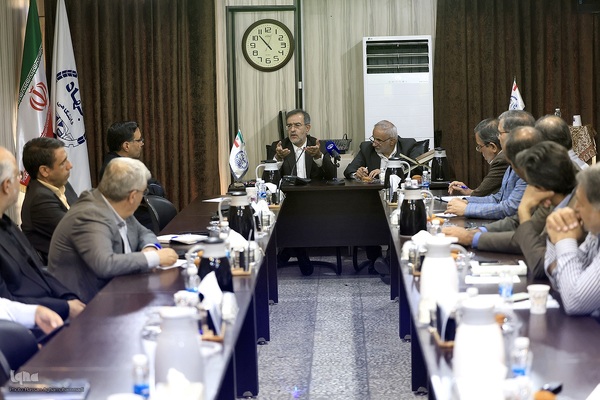 نشست بررسی نقش نهادهای علمی و تاب‌آوری اجتماعی در دوران پس از جنگ