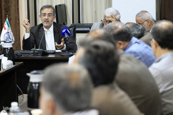 نشست بررسی نقش نهادهای علمی و تاب‌آوری اجتماعی در دوران پس از جنگ