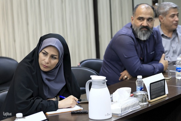 نشست بررسی نقش نهادهای علمی و تاب‌آوری اجتماعی در دوران پس از جنگ