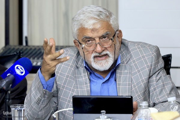 نشست بررسی نقش نهادهای علمی و تاب‌آوری اجتماعی در دوران پس از جنگ
