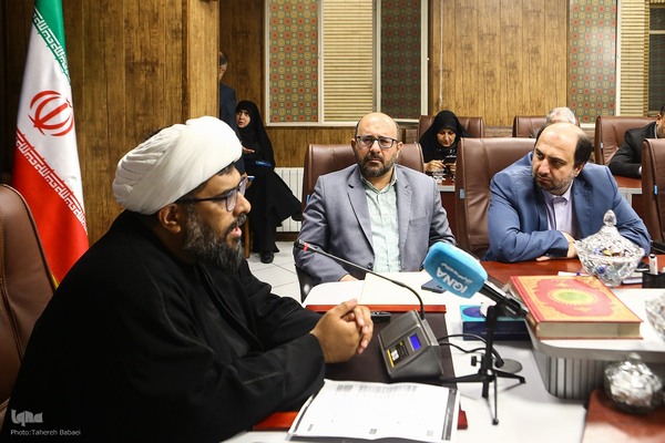 نشست علمی «عقلانیت اجتماعی امام راحل در بیان امام شهید(ره)»