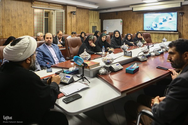 نشست علمی «عقلانیت اجتماعی امام راحل در بیان امام شهید(ره)»