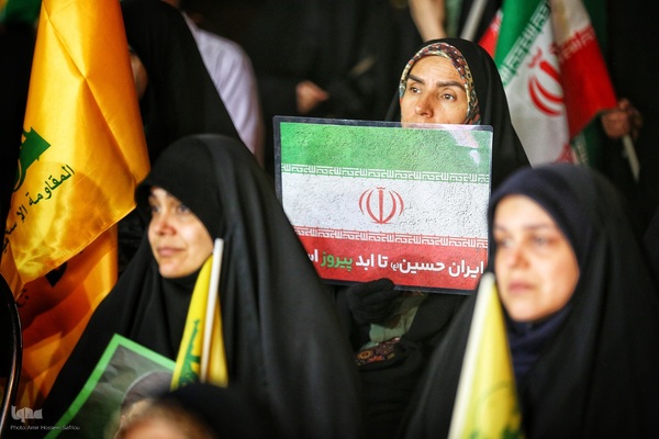 سومین اجتماع حافظان قرآن کریم در میدان فلسطین