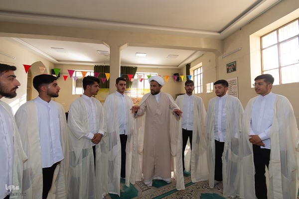 مراسم عمامه‌گذاری طلاب حوزه علمیه اصفهان