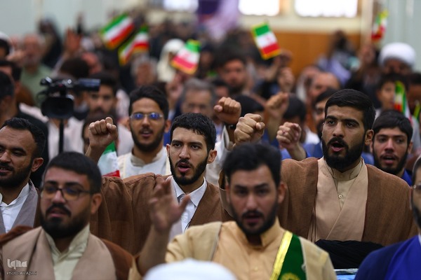 مراسم عمامه‌گذاری طلاب حوزه علمیه اصفهان