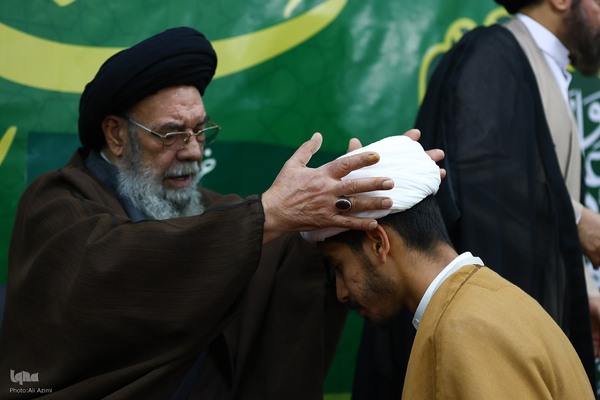 مراسم عمامه‌گذاری طلاب حوزه علمیه اصفهان