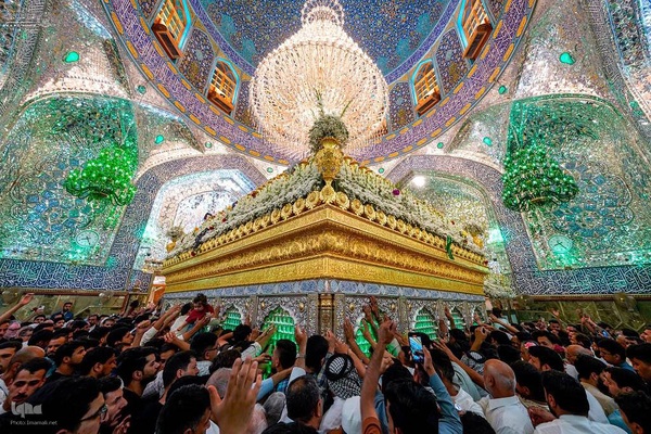 زائران و دلدادگان علوی،در شب عید بزرگ ولایت
