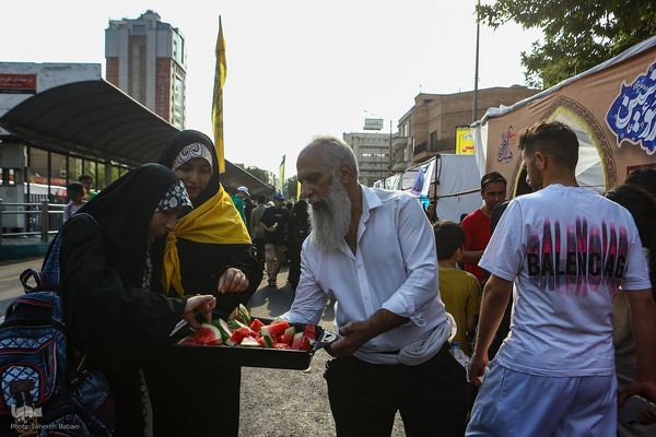میهمانی ده کیلومتری غدیر