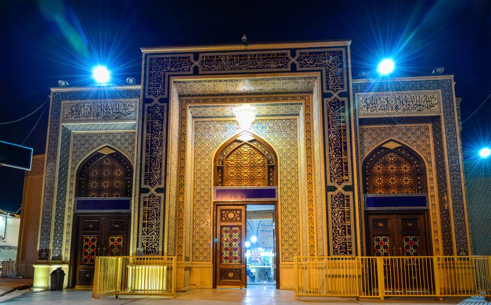 En Iran, une mosquée décorée de millions d'éclats de miroir