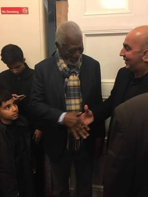 Morgan Freeman aux c&eacute;r&eacute;monies de deuil de l'imam Hussein (as)