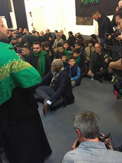Morgan Freeman aux c&eacute;r&eacute;monies de deuil de l'imam Hussein (as)