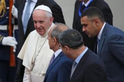 La mosquée Haydar visitée par le pape François La mosquée Haydar visitée par le pape François