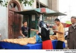 Le gouvernement du Xinjiang interdit aux parents de transmettre leur religion à leurs enfants Le gouvernement du Xinjiang interdit aux parents de transmettre leur religion à leurs enfants