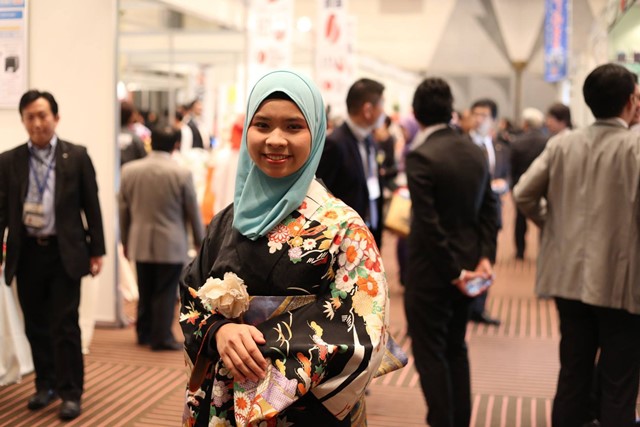Premier défilé de vêtements islamiques à Tokyo+photos